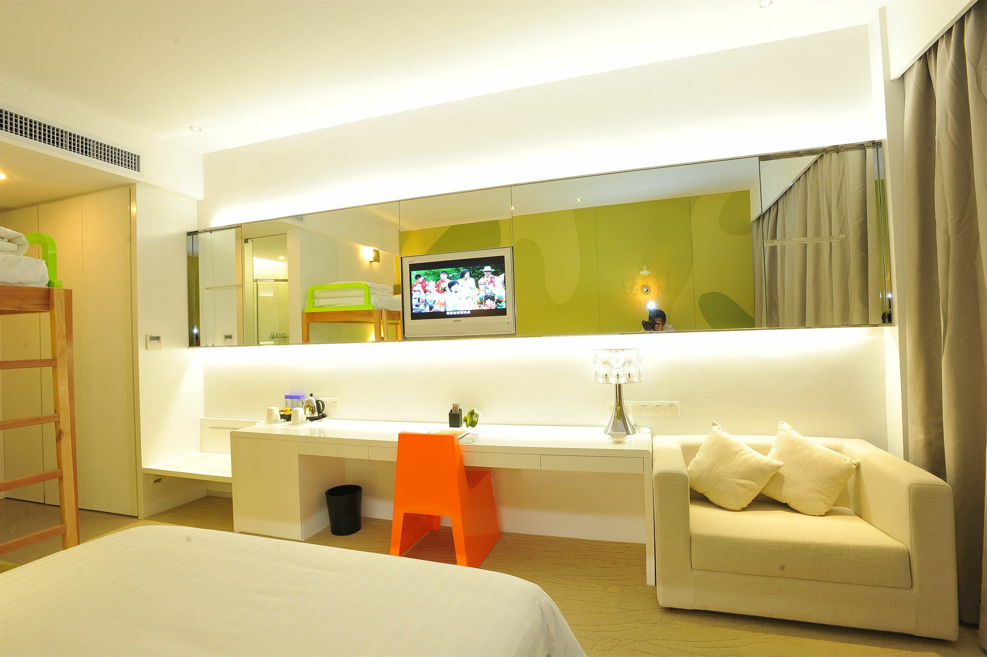 Otique Aqua Hotel Шэньчжэнь Экстерьер фото