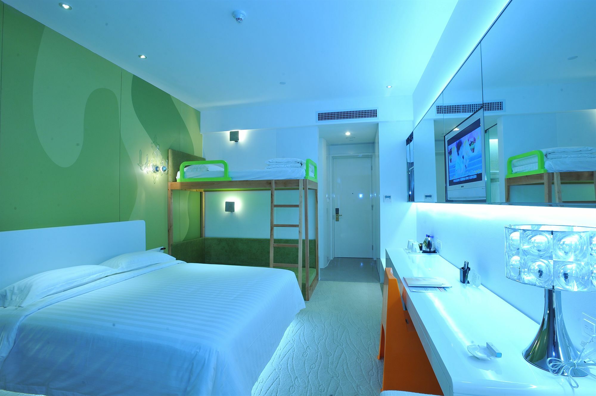 Otique Aqua Hotel Шэньчжэнь Экстерьер фото
